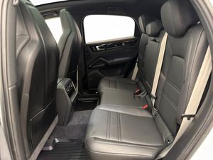 Porsche Cayenne bild 17