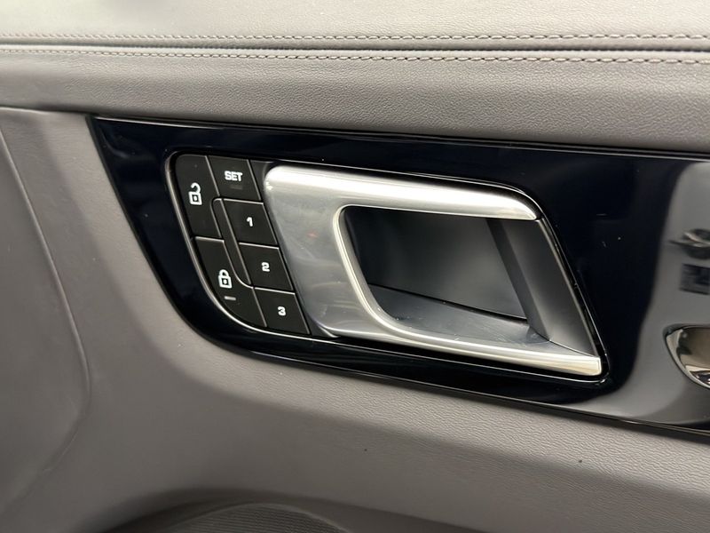 Porsche Cayenne bild 13