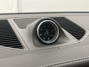 Porsche Macan bild 31