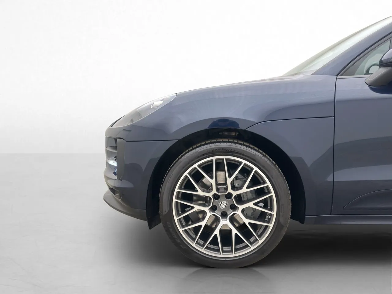 Vehicle image 35