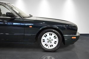 Jaguar XJ bild 9