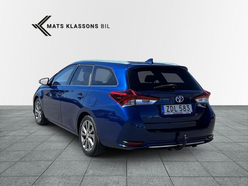 Toyota Auris bild 2