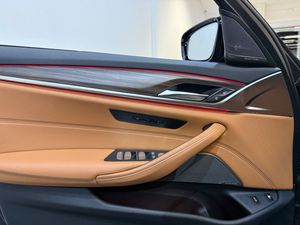 BMW 530 bild 12