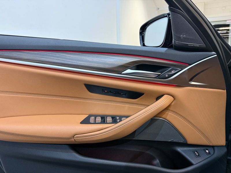 BMW 530 bild 12