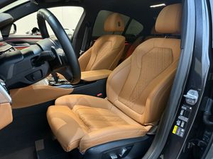 BMW 530 bild 10