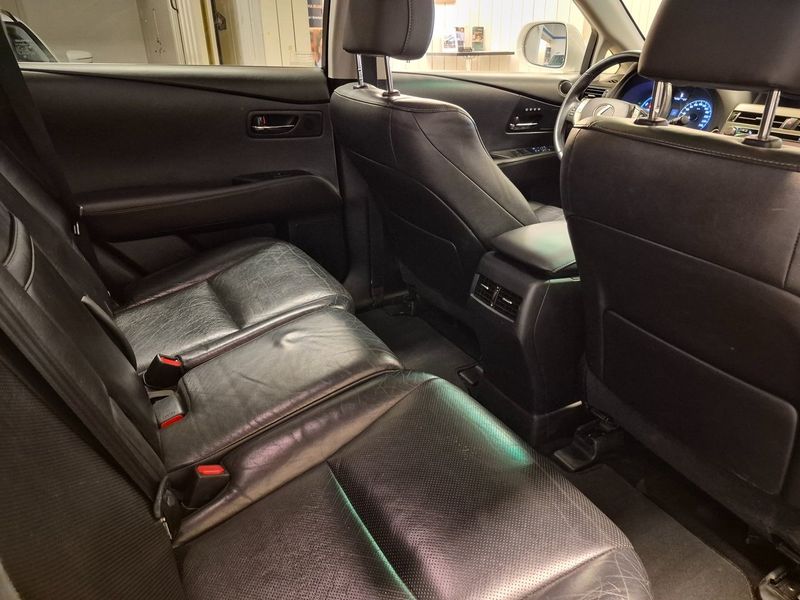 Lexus RX bild 13