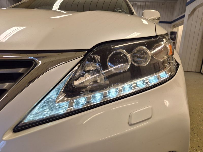 Lexus RX bild 8
