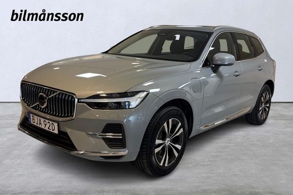 Volvo XC60 T6 Core Edition - 2025