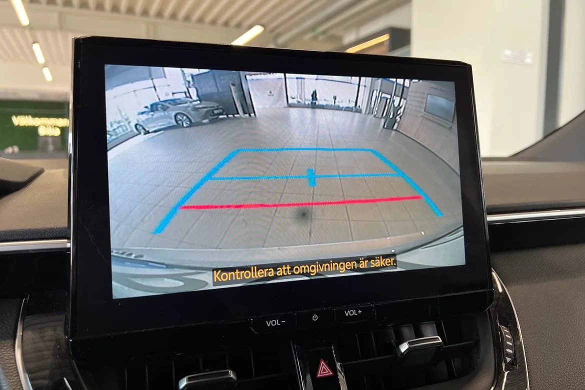 Vehicle image 22