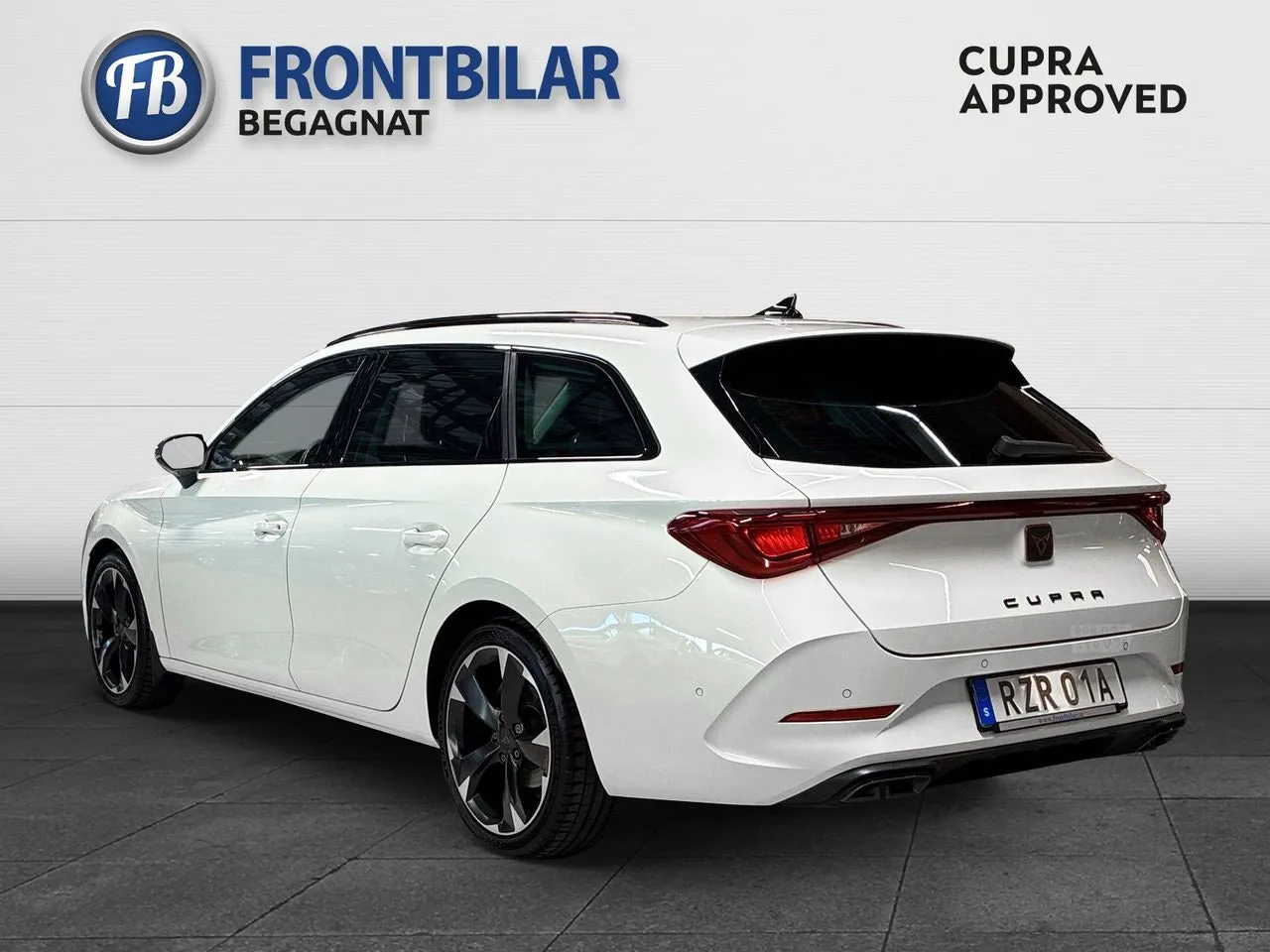Vehicle image 7
