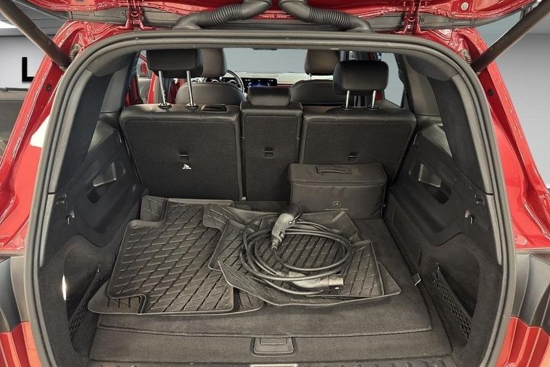 Mercedes EQB300 bild 15