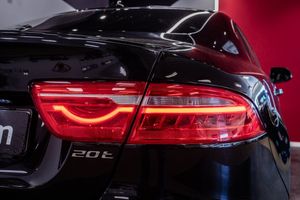 Jaguar XE bild 8