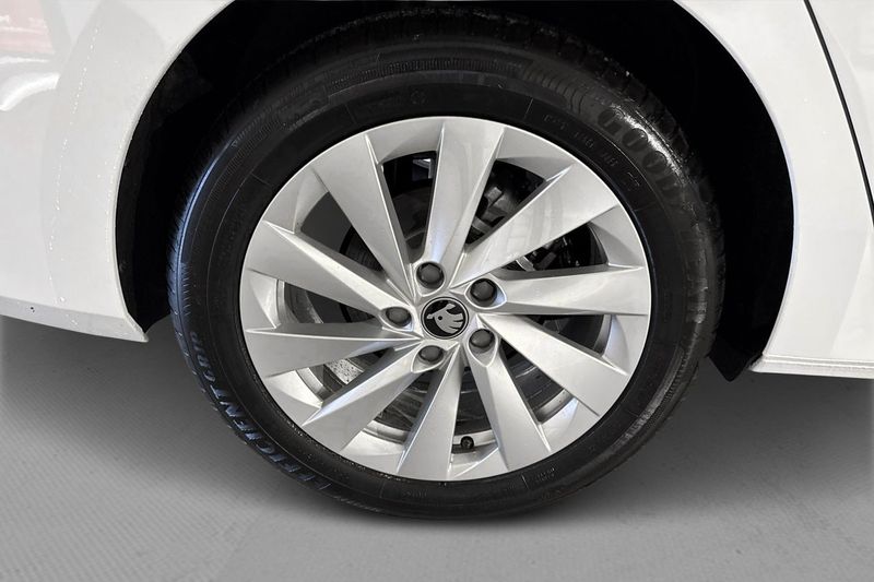 Skoda Octavia bild 8