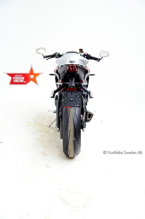 Triumph Street Triple bild 4