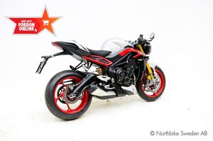 Triumph Street Triple bild 3