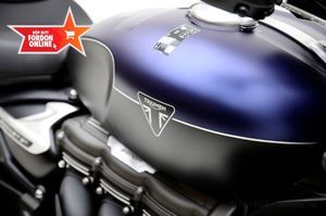 Triumph Rocket III bild 9