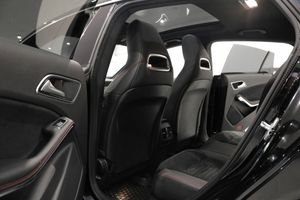 Mercedes CLA220 bild 20