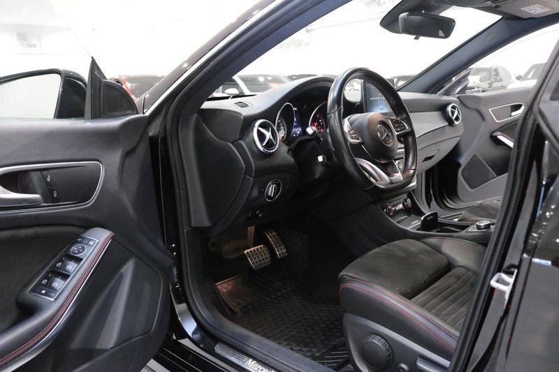 Mercedes CLA220 bild 14