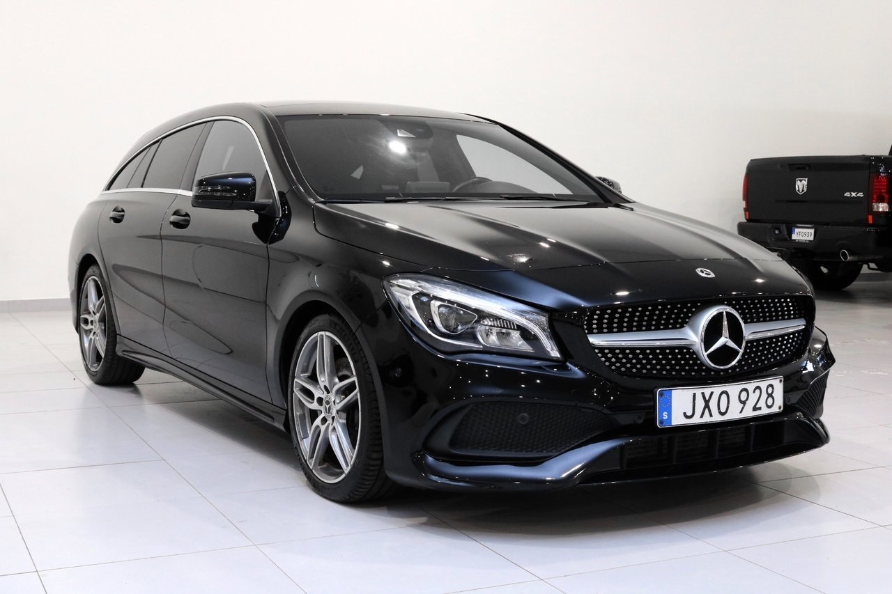 Mercedes CLA220