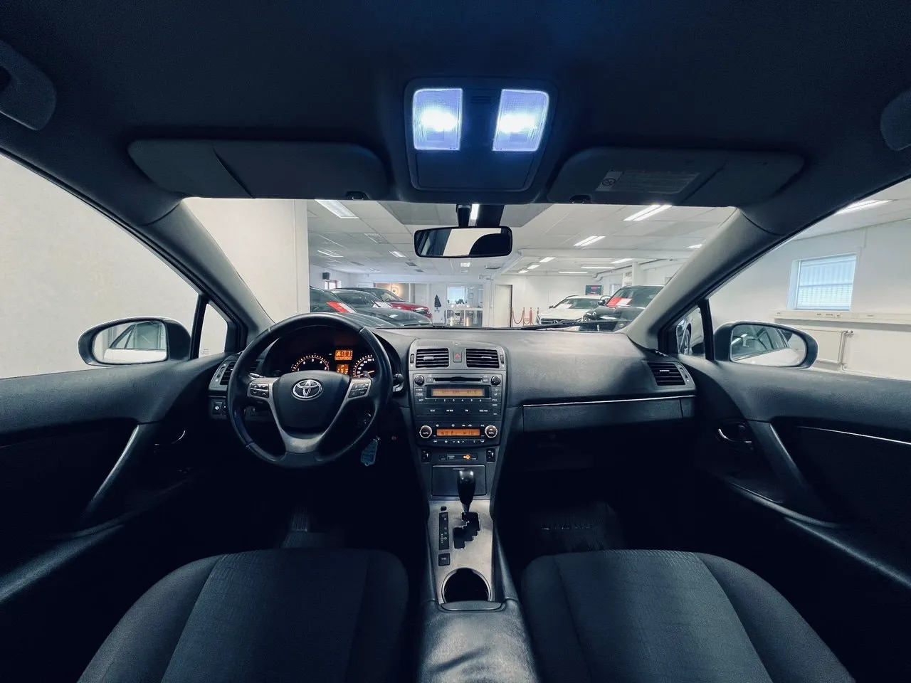 Vehicle image 7