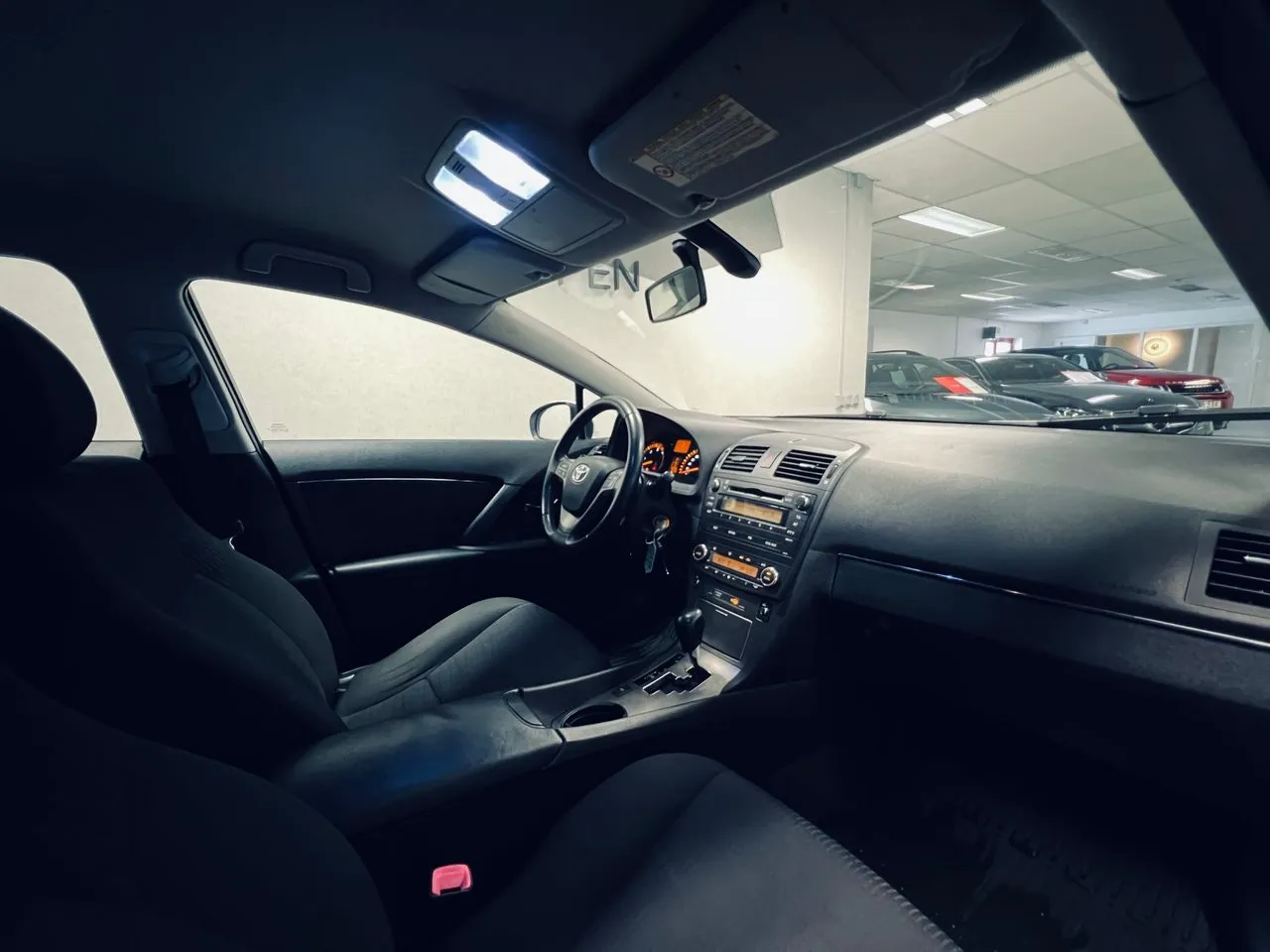 Vehicle image 9