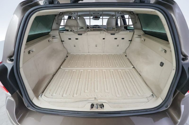 Volvo V70 bild 8
