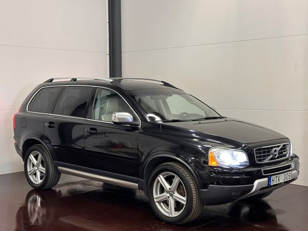 Volvo XC90 D5 AWD R-DESIGN 200HK 7-SITS VÄRMARE DRAG SKINN NIVÅREG - 2011