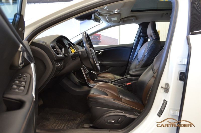 Volvo V40 bild 5