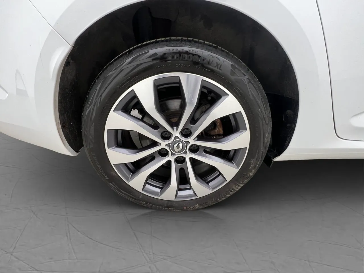 Vehicle image 31
