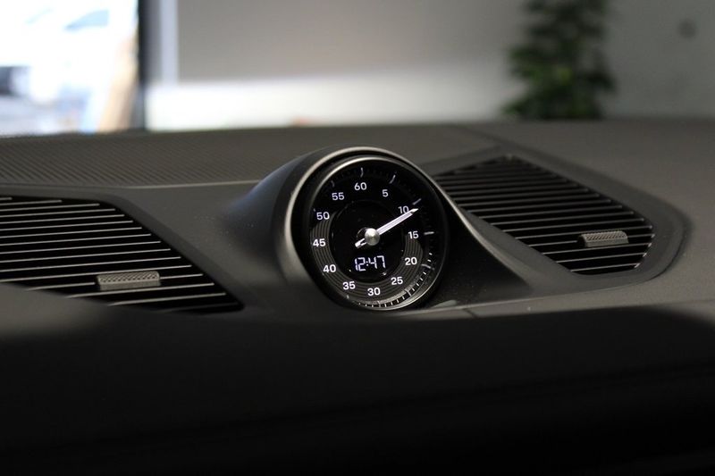 Porsche Cayenne bild 12
