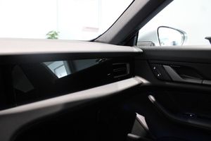 Porsche Taycan bild 13