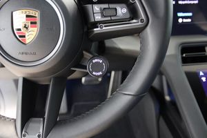 Porsche Taycan bild 9