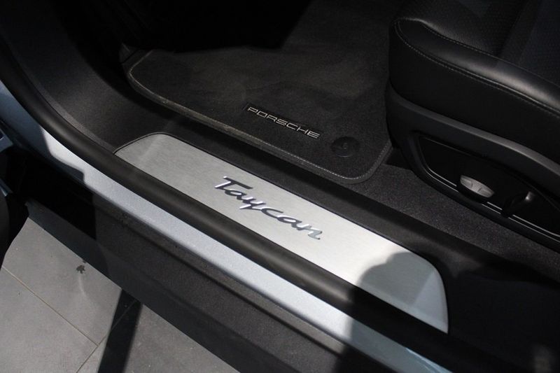Porsche Taycan bild 14