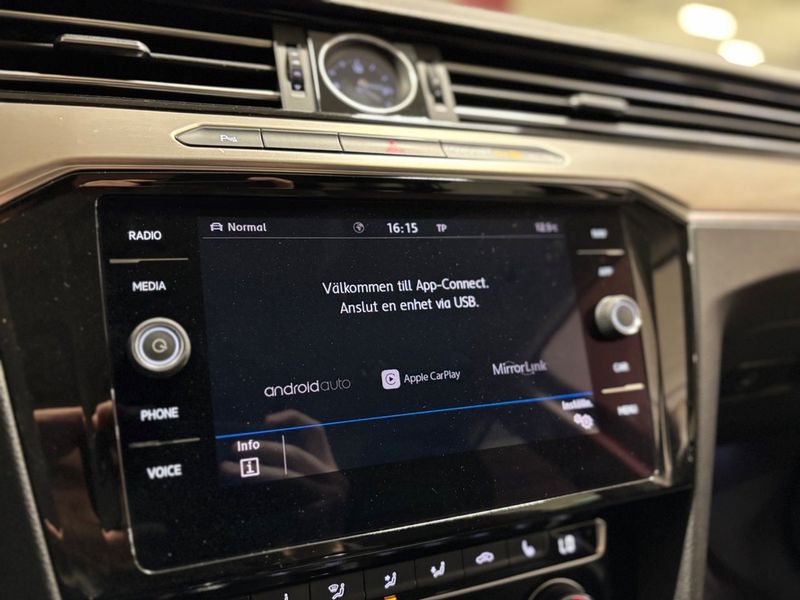 Volkswagen Passat bild 14