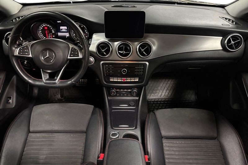 Mercedes CLA200 bild 12