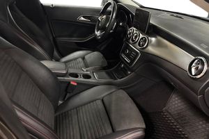 Mercedes CLA200 bild 15