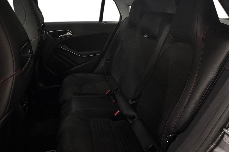 Mercedes CLA200 bild 14