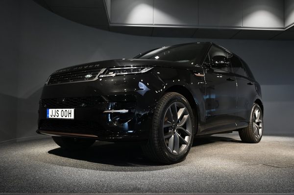 Land Rover Range Rover Sport P460e AWD PHEV Dynamic SE - 2026