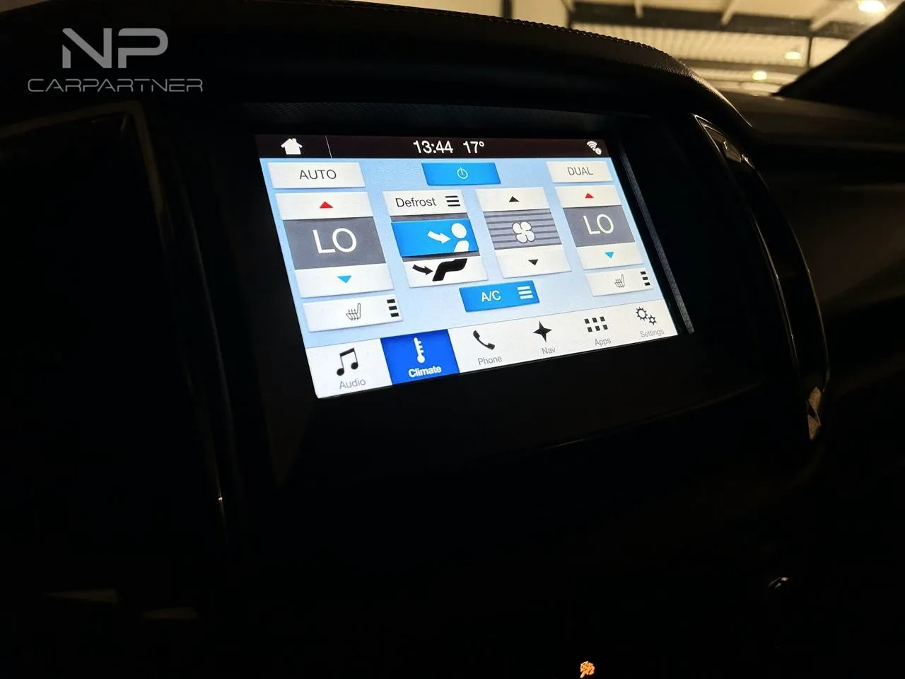 Vehicle image 20