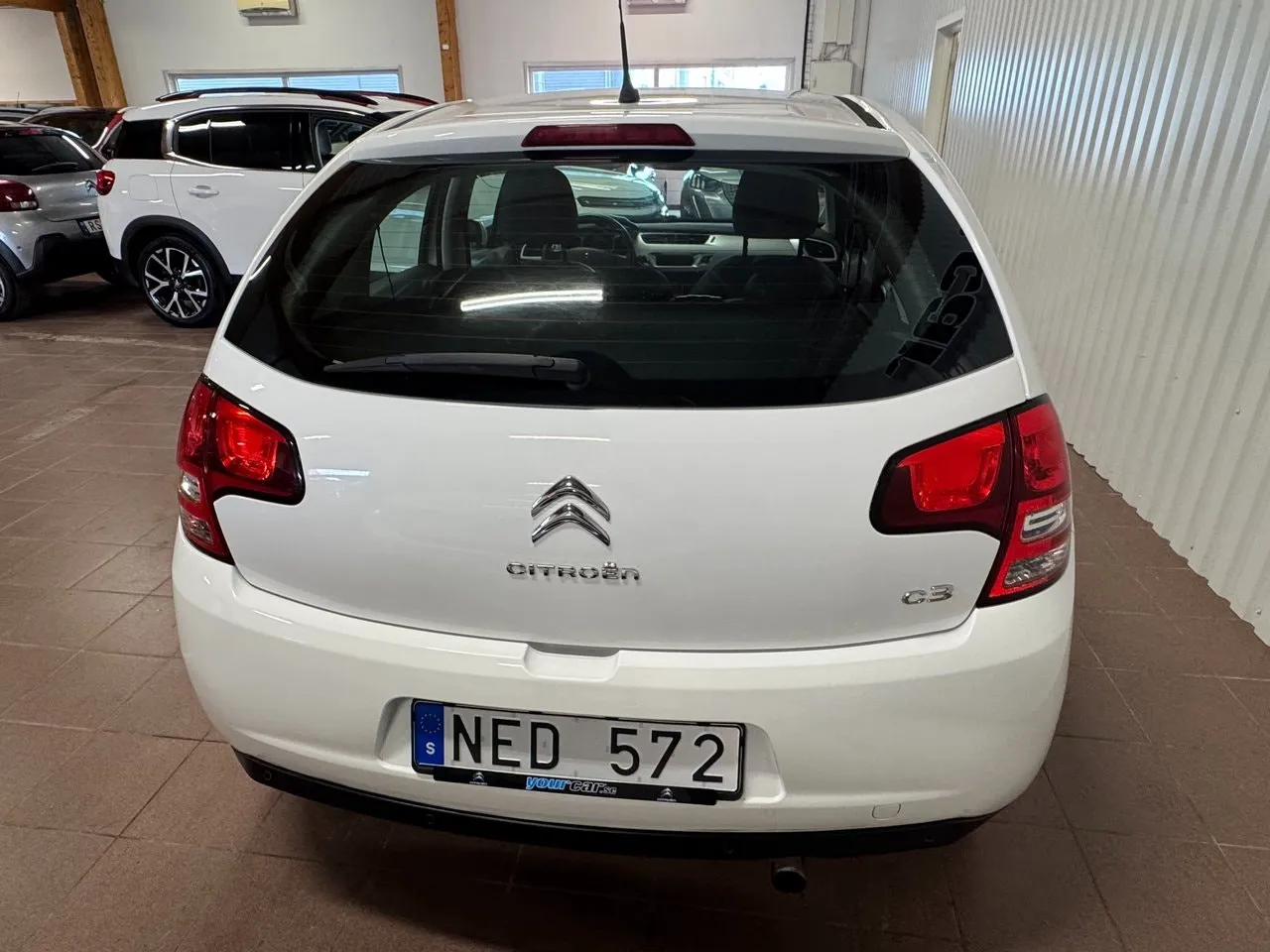 Vehicle image 2
