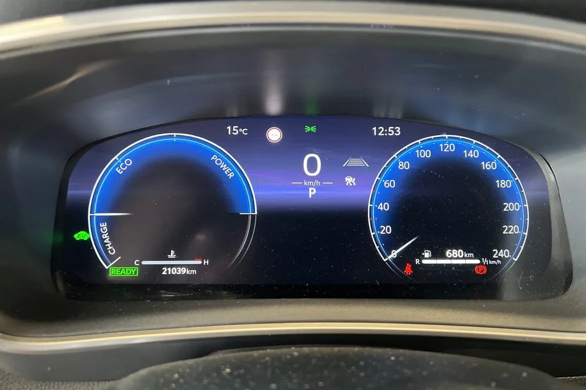 Vehicle image 14