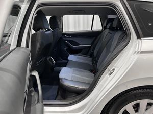 Skoda Octavia bild 8