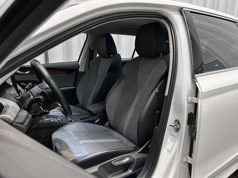 Skoda Octavia bild 7