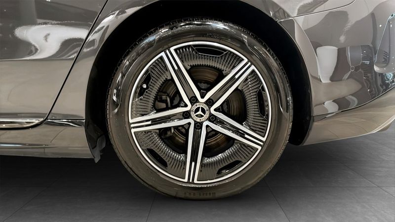 Mercedes EQS450 bild 9