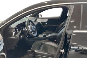 Mercedes CLA250 bild 14