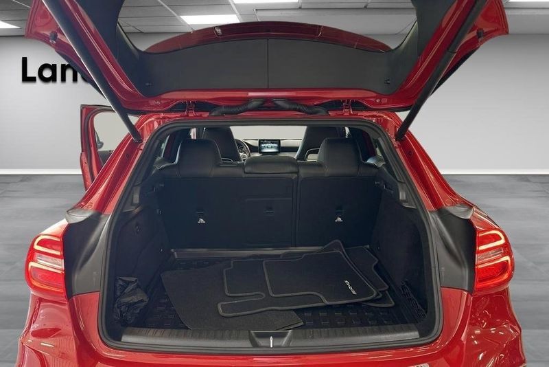 Mercedes GLA220 bild 14