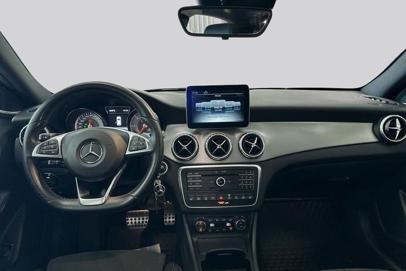Mercedes GLA220 bild 7