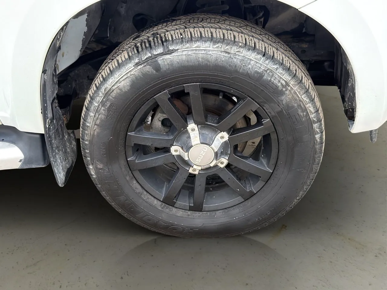 Vehicle image 28