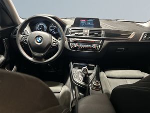 BMW 118 bild 8