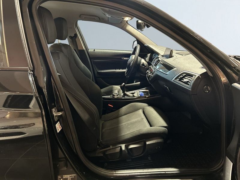 BMW 118 bild 10